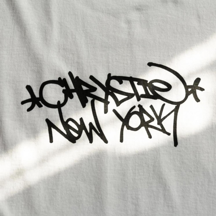 Camiseta Chrystie NYC Tag Logo T Shirt Blanca