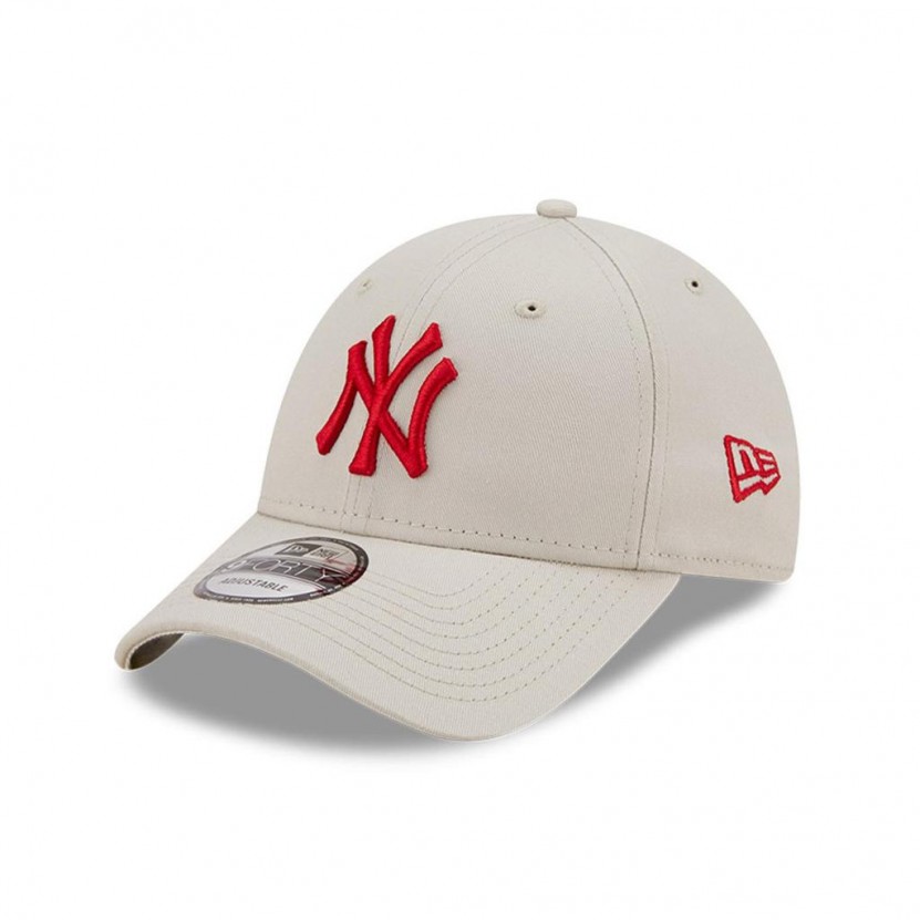Gorra New Era League Essential 9Forty NY Yankees Cream