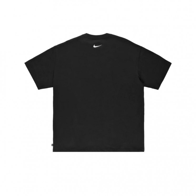 Camiseta negra Nike TEE LAUNDRY