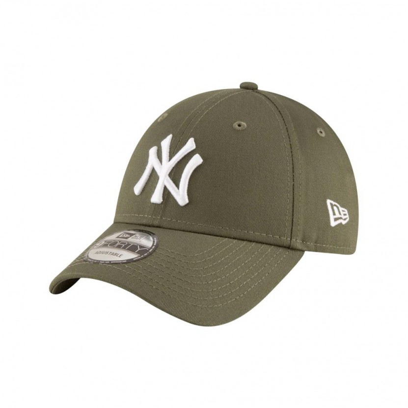 Gorra New Era League Essential 9Forty NY Yankees Walnut
