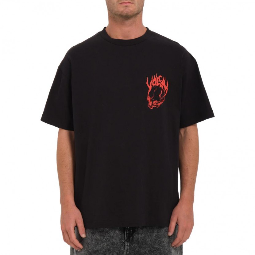 Camiseta color negro de manga corta con ilustracion en rojo Volcom TOMSTONE LSE SST